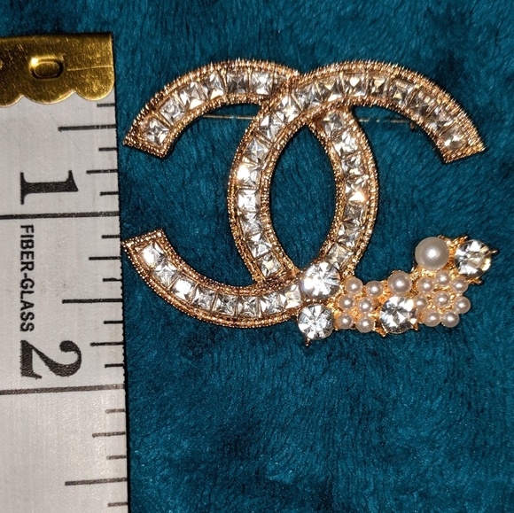 Accessories - Picture 4 of 5